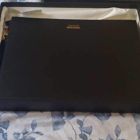 GUCCI authentic original designer clutch new with - Picture 1 of 11